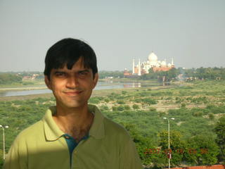 257 69e. Agra Fort - Taj Mahal in the distance - Sudhir