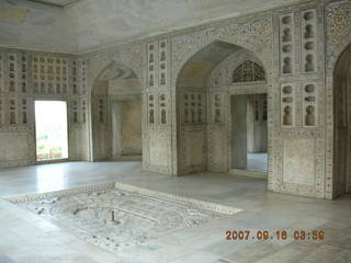266 69e. Agra Fort - marble room