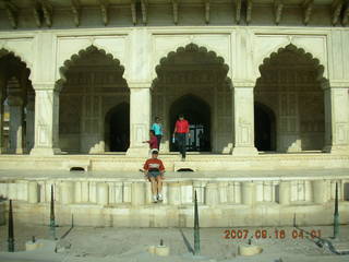 271 69e. Agra Fort - Adam