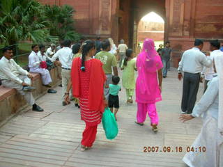 Agra Fort - women with bright dresses