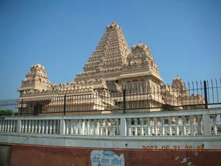 61 69h. temple in Delhi