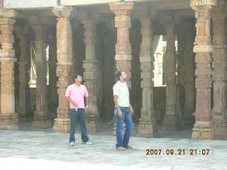 Qutub Minar, Delhi - Navneet, Hitesh - columns