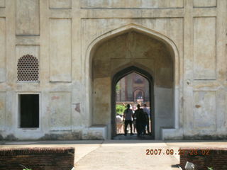 200 69h. Humayun's Tomb, Delhi - archway
