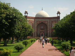 202 69h. Humayun's Tomb, Delhi