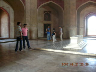 249 69h. Humayun's Tomb, Delhi - Hitesh, Navneet