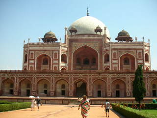 Humayun's Tomb, Delhi - radial ceiling design - arches