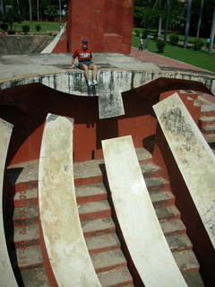 41 69j. Jantar Mantar, Delhi - Adam