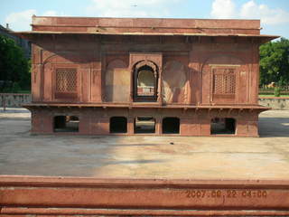 196 69j. Red Fort, Delhi
