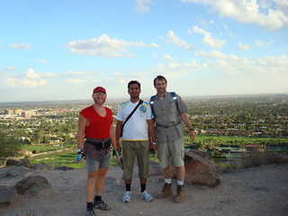 652 6af. Camelback hike - Adam, Ashish, Bernhard