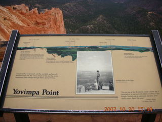 Bryce Canyon - Queen's Garden trail - boat mesa
