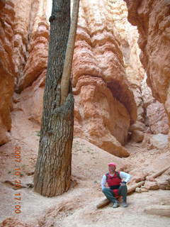 Bryce Canyon - Peek-a-boo loop - Adam