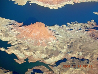 37 6be. aerial - Lake Powell