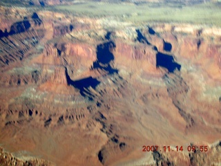 92 6be. aerial - Canyonlands