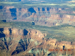 106 6be. aerial - Canyonlands