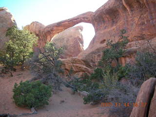 165 6be. Arches National Park - Devils Garden hike - Double-O Arch