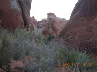 289 6be. Arches National Park - Devils Garden hike