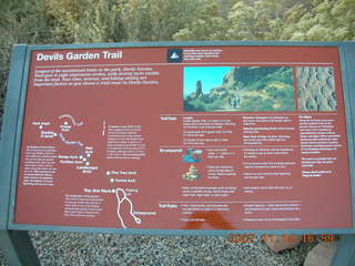 Arches National Park - Devils Garden hike - Primitive Trail sign