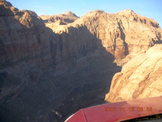 Flying with LaVar Wells - approach canyon to Hidden Splendor (WPT660) - aerial