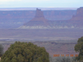 67 6bh. Canyonlands National Park - Grand View Overlook