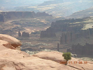 84 6bh. Canyonlands National Park - Grand View Overlook