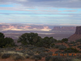 91 6bh. Canyonlands National Park - Grand View Overlook