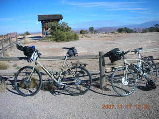 159 6bh. local bicycles in Moab area