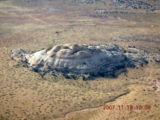 85 6bj. aerial - Canyonlands