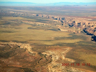 89 6bj. aerial - Canyonlands