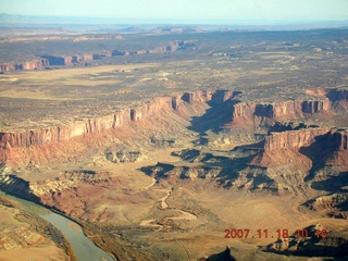 91 6bj. aerial - Canyonlands