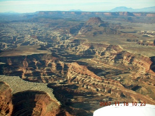 113 6bj. aerial - Canyonlands