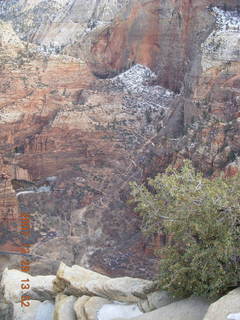 Zion National Park - Angels Landing hike - chains - top