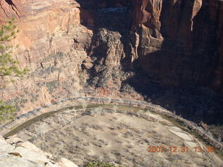 278 6cx. Zion National Park - West Rim hike - bend in road