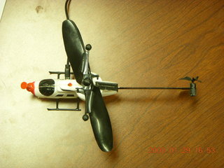 2383 6dv. model helicopter with stability weights