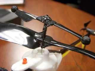 2385 6dv. model helicopter with stability weights