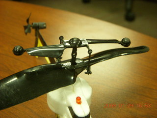 2386 6dv. model helicopter with stability weights