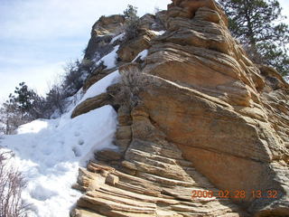 Zion National Park - Angels Landing hike - snowy trail