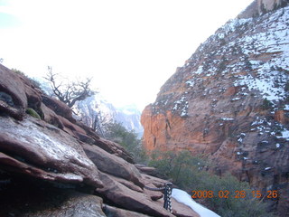Zion National Park - Angels Landing hike - other hikers zoomed in