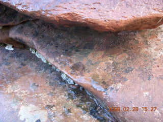 102 6eu. Zion National Park - Angels Landing hike - chains eroding the sandstone