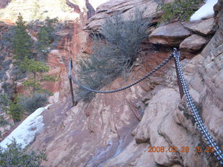 109 6eu. Zion National Park - Angels Landing hike - scary part with chains