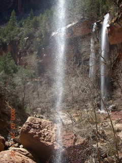 51 6ev. Zion National Park - Emerald Ponds hike - waterfalls