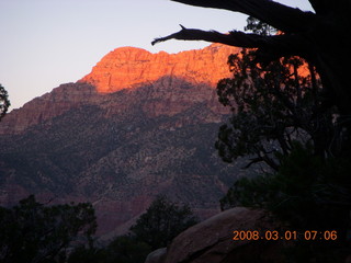 5 6f1. Zion National Park - Watchman hike - sunrise