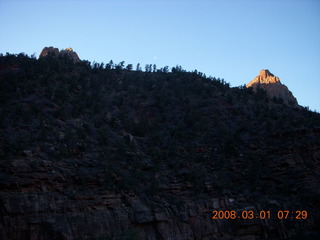 20 6f1. Zion National Park - Watchman hike - dawn