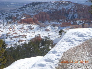 Bryce Canyon - Queens Garden hike - mountain obscuration clouds