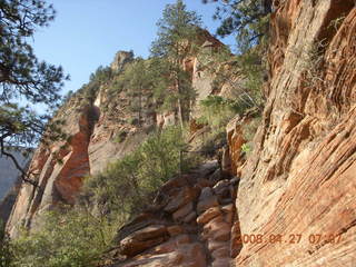 23 6gt. Zion National Park - Angels Landing hike - chains