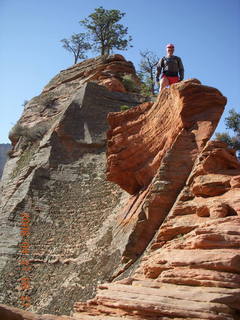 81 6gt. Zion National Park - Angels Landing hike - Adam