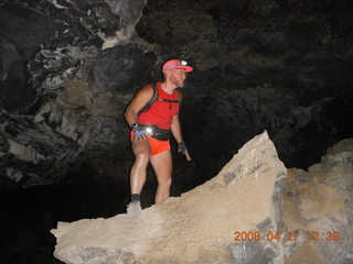 126 6gt. Snow Canyon - Lava Flow cave - Adam with headlamp