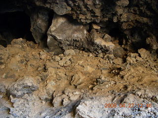 142 6gt. Snow Canyon - Lava Flow cave