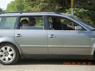 Birds in VW Passat stationwagon