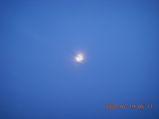 Cottonwood (P52) dinner fly-in - close-up view of moonrise