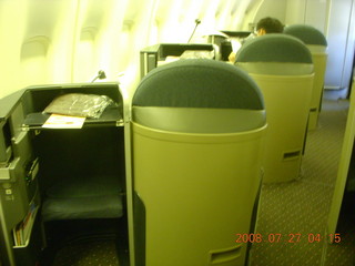 United Airlines first-class seat SFO-PVG